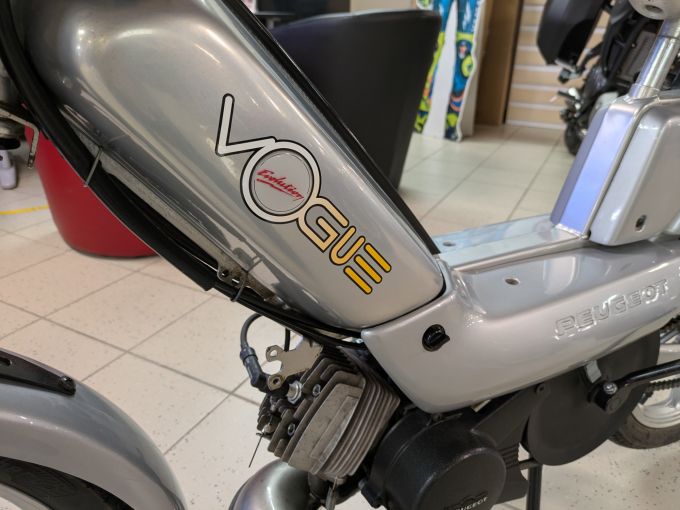 PEUGEOT VOGUE 4