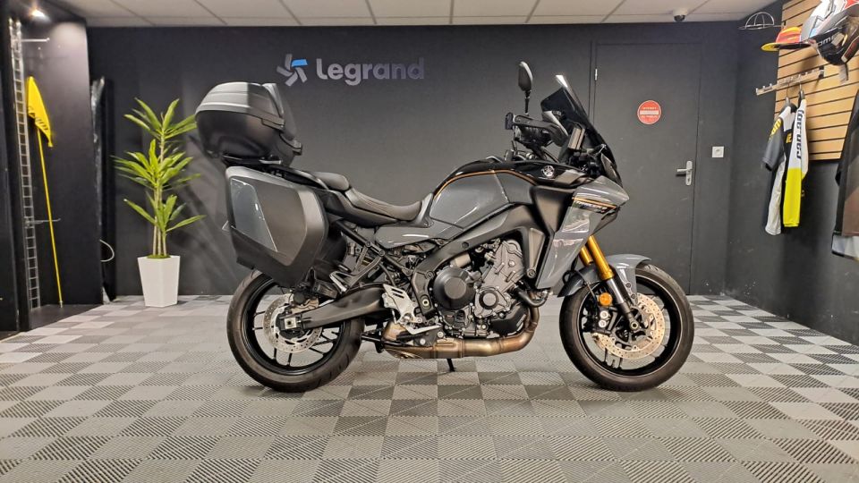 YAMAHA MT-09 TRACER 4