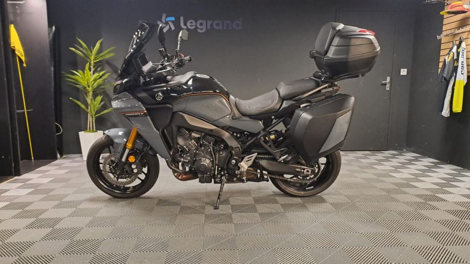 YAMAHA MT-09 TRACER 4