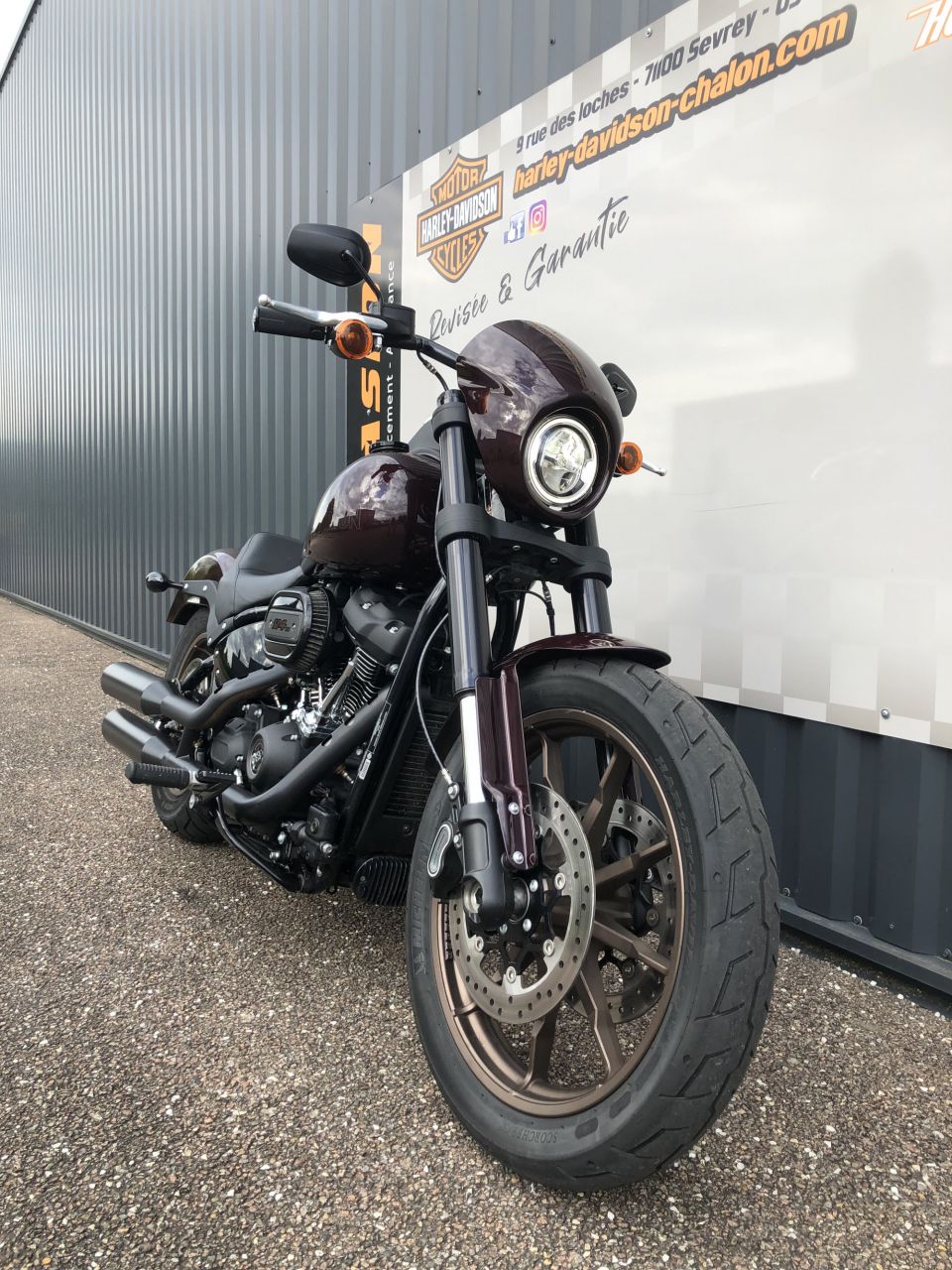 HARLEY-DAVIDSON SOFTAIL LOW RIDER 1868 S 4