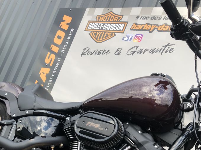 HARLEY-DAVIDSON SOFTAIL LOW RIDER 1868 S 4