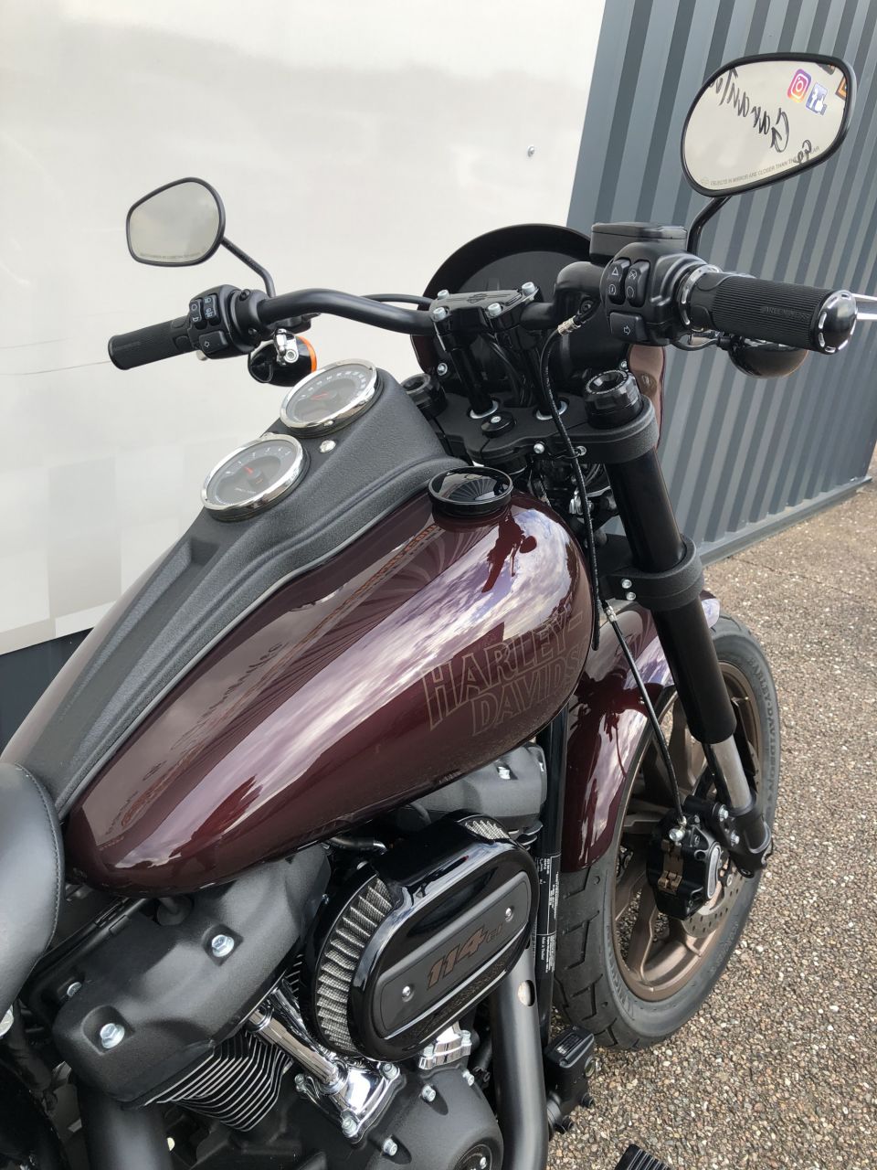 HARLEY-DAVIDSON SOFTAIL LOW RIDER 1868 S 4