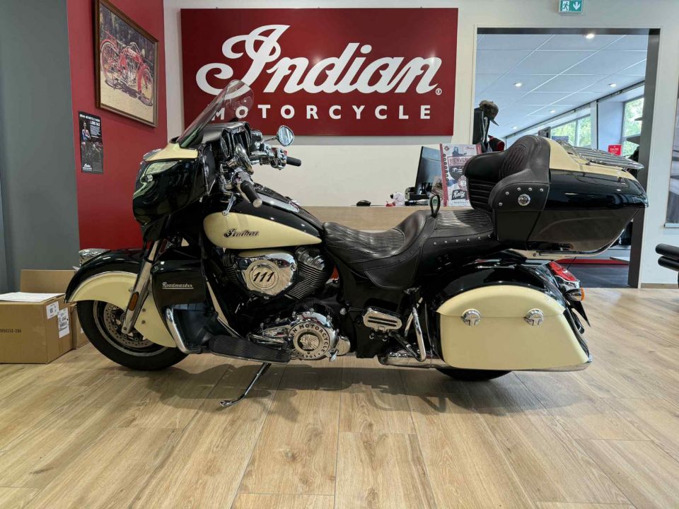 INDIAN ROADMASTER 1800 4