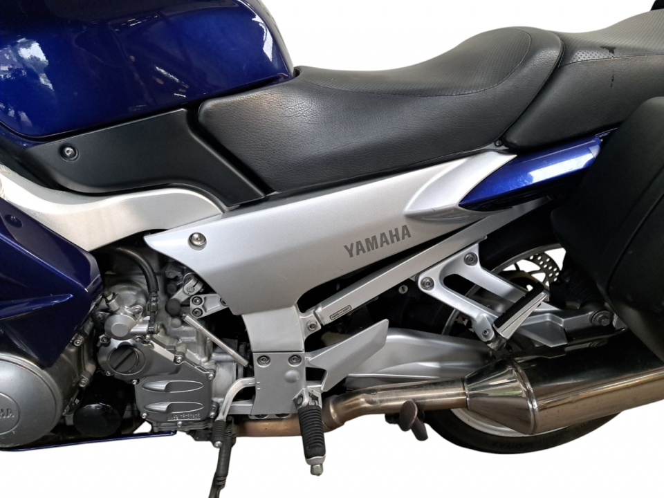 YAMAHA FJR 1300 4