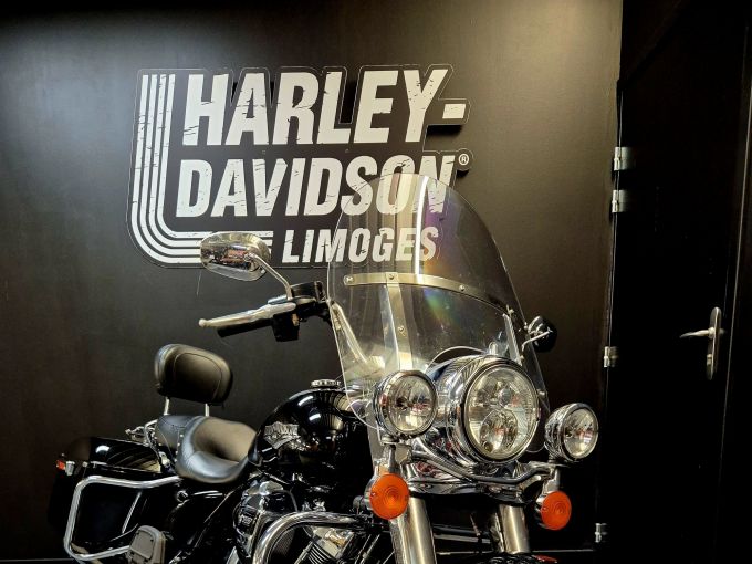 HARLEY-DAVIDSON TOURING ROAD KING 1745 4