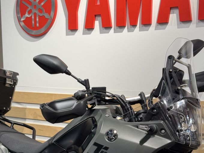 YAMAHA XTZ TENERE 700 4