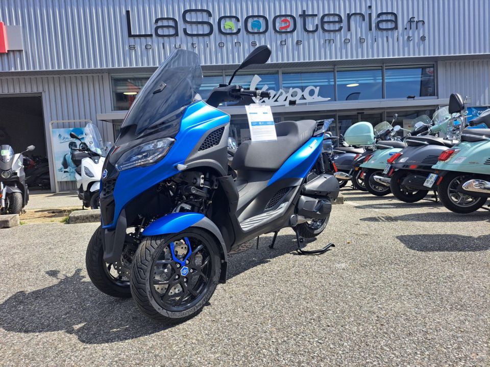 PIAGGIO MP3 310 HPE SPORT 4