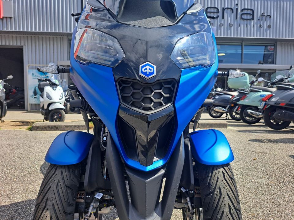 PIAGGIO MP3 310 HPE SPORT 4