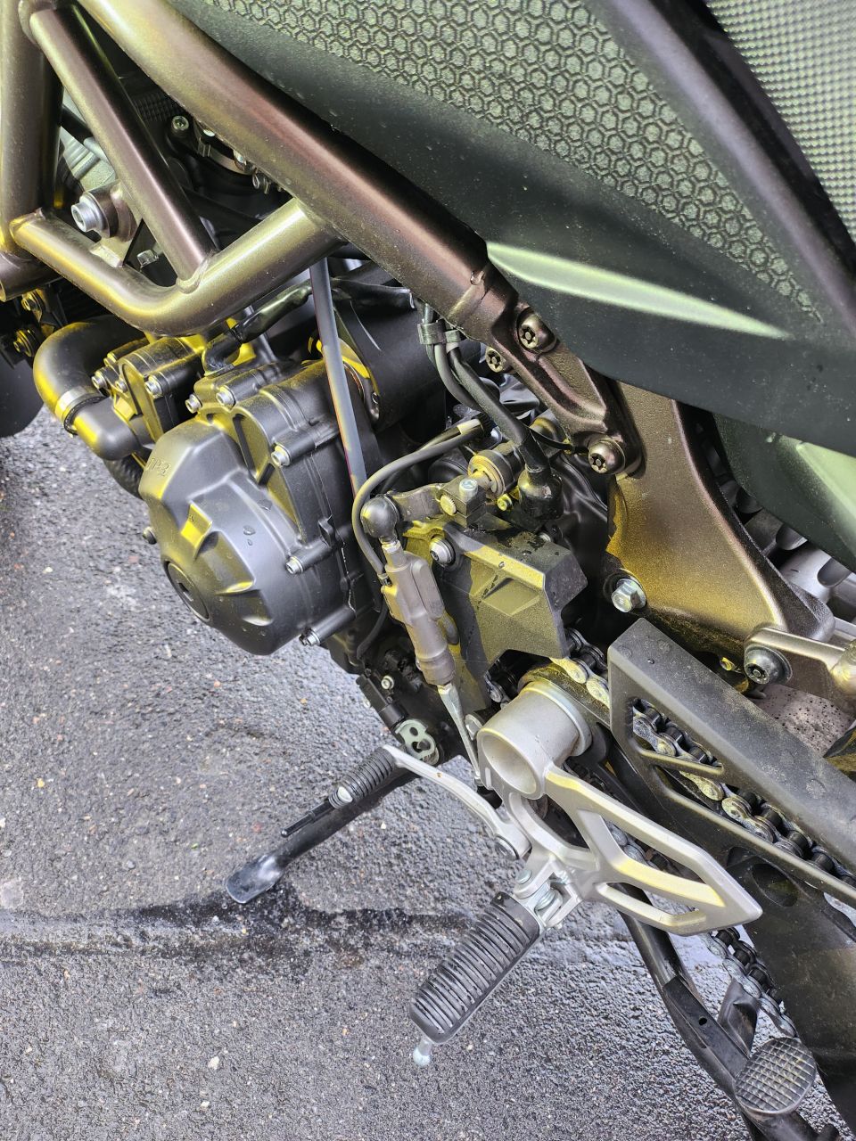 YAMAHA NIKEN 850 GT 4