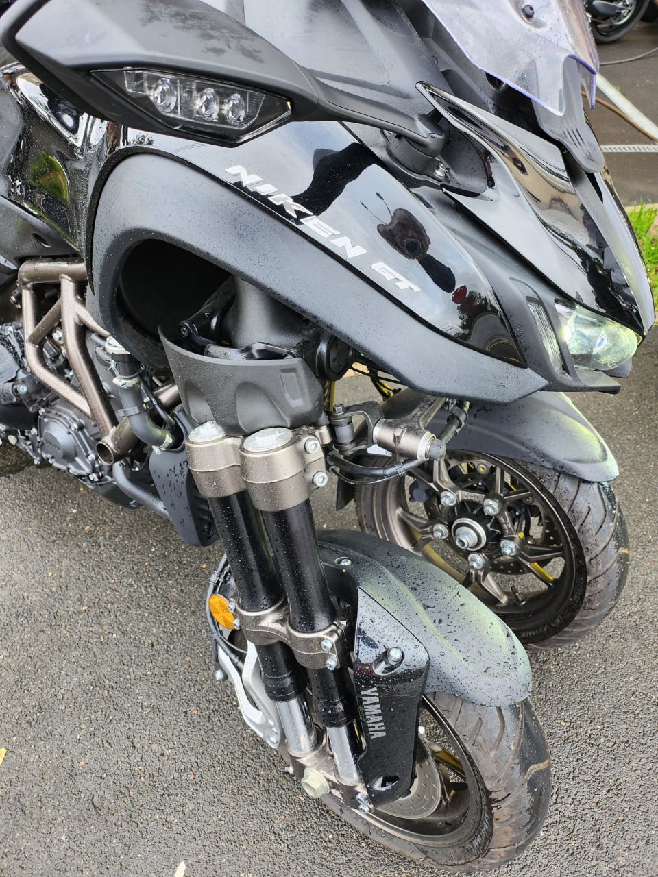 YAMAHA NIKEN 850 GT 4