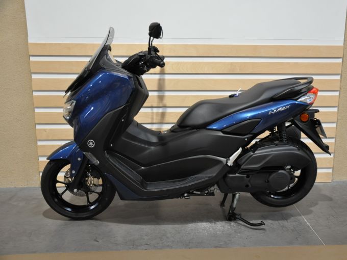 YAMAHA NMAX 125 4