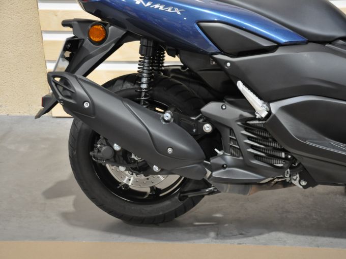 YAMAHA NMAX 125 4