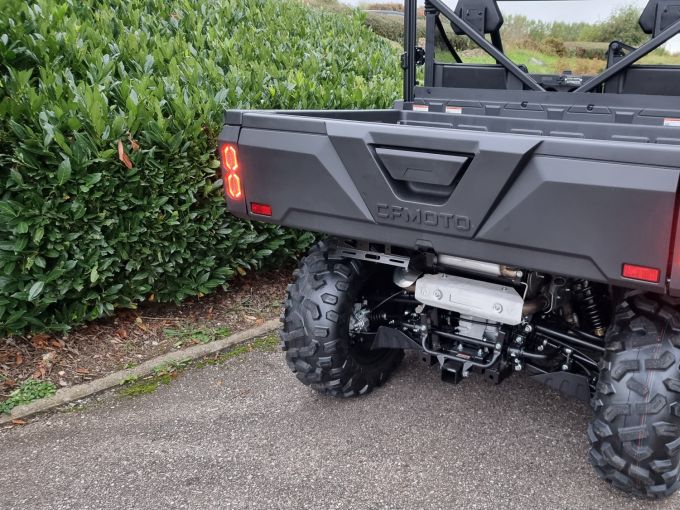 CF MOTO UFORCE 1000 4