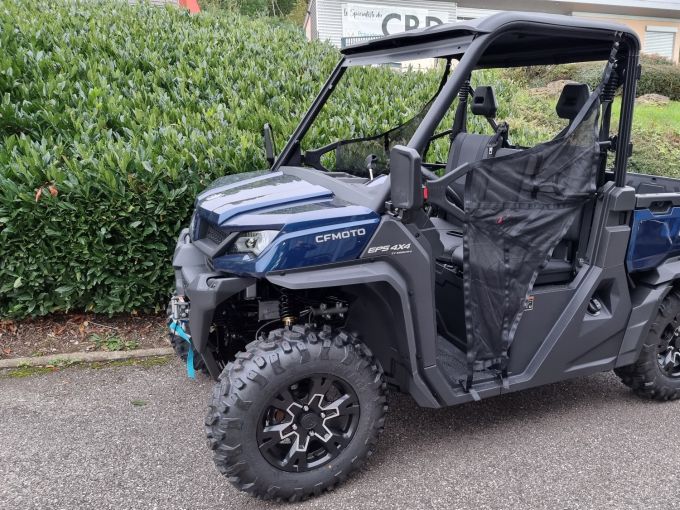 CF MOTO UFORCE 1000 4