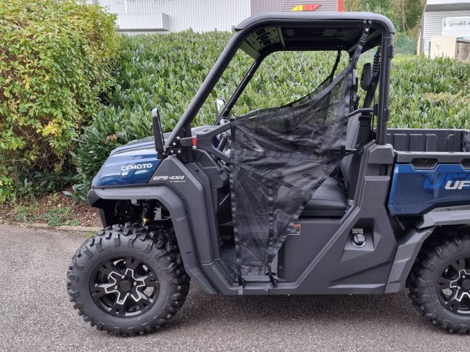 CF MOTO UFORCE 1000 4