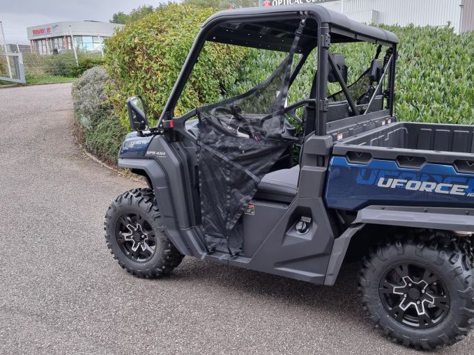 CF MOTO UFORCE 1000 4
