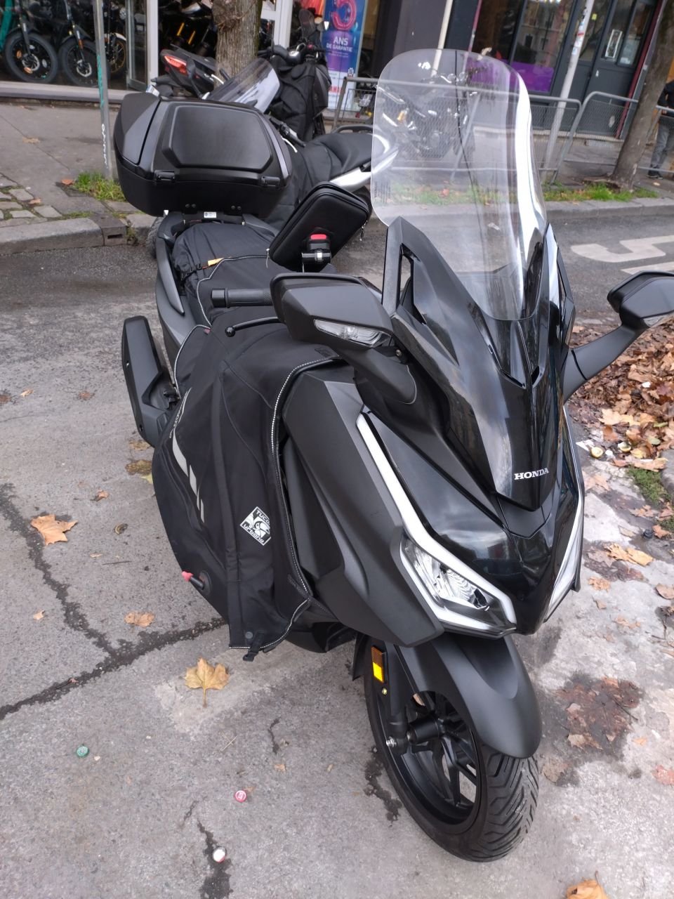HONDA NSS FORZA  125AD 4