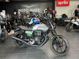 MOTO GUZZI V7 - 2022