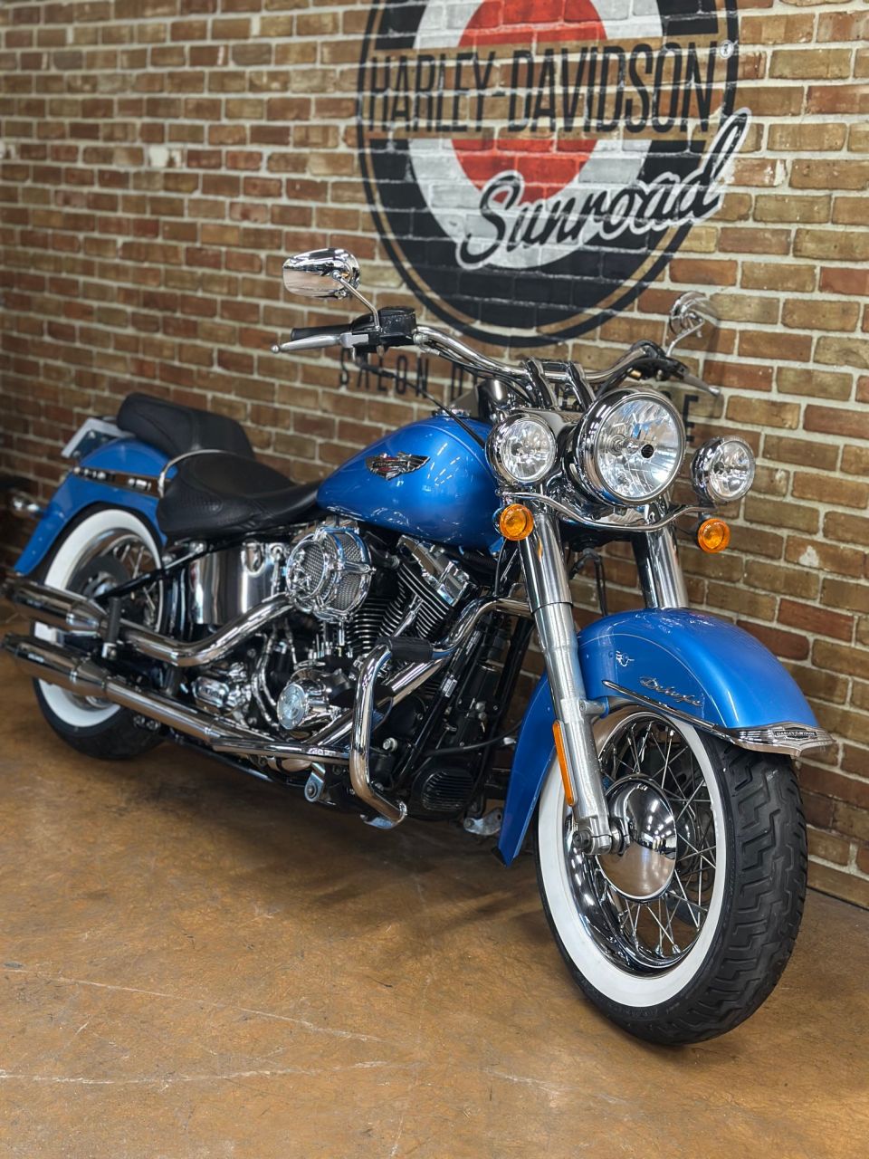 HARLEY-DAVIDSON SOFTAIL DELUXE 1584 4