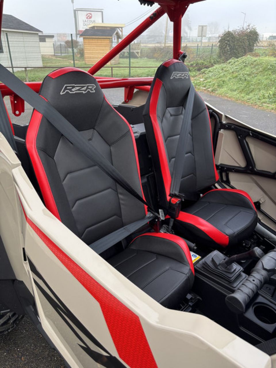 POLARIS RZR 1000 S ULTIMATE 4