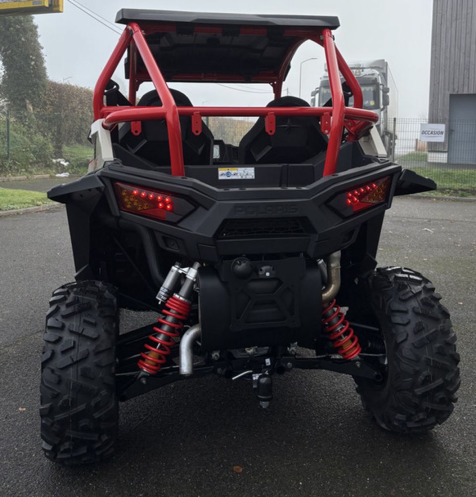 POLARIS RZR 1000 S ULTIMATE 4