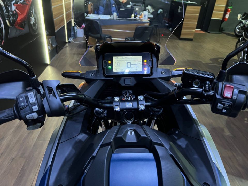 HONDA NC750X 4