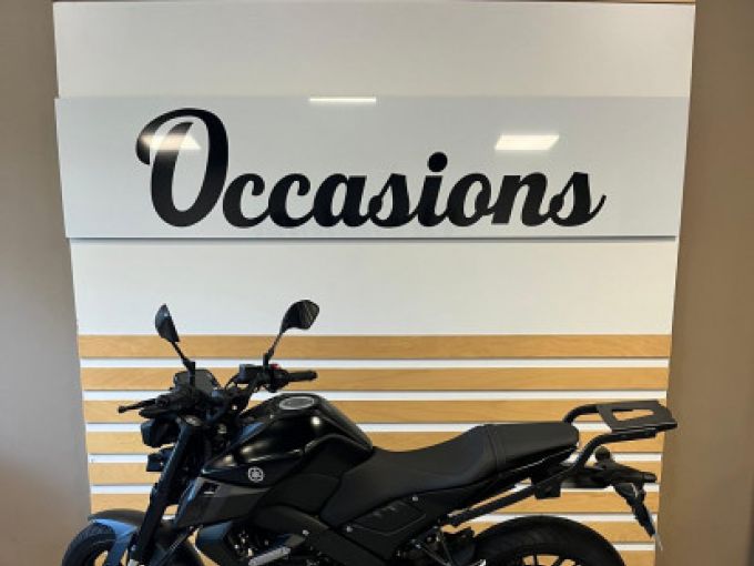YAMAHA MT 125 4