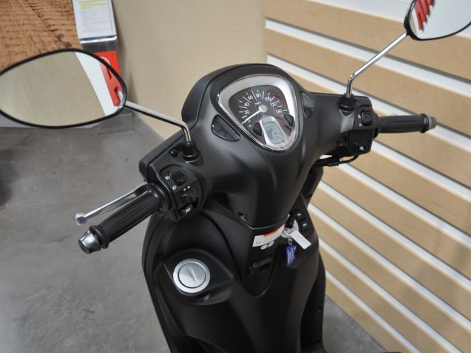 YAMAHA D'ELIGHT 4