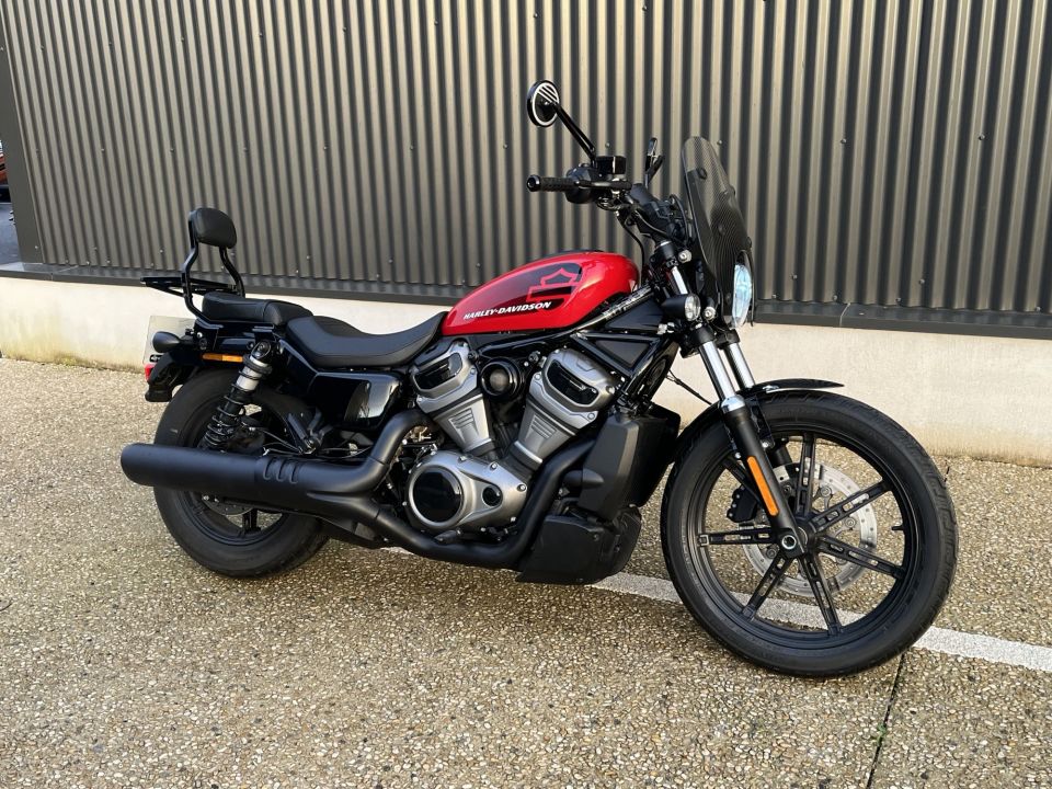 HARLEY-DAVIDSON SPORTSTER NIGHTSTER 975 4