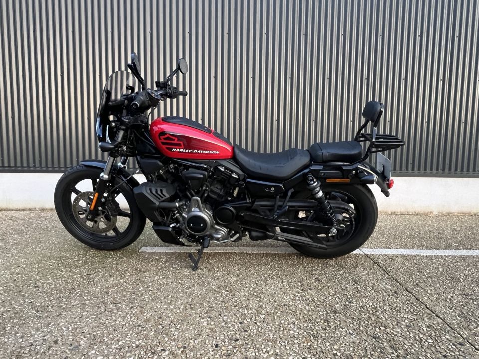 HARLEY-DAVIDSON SPORTSTER NIGHTSTER 975 4