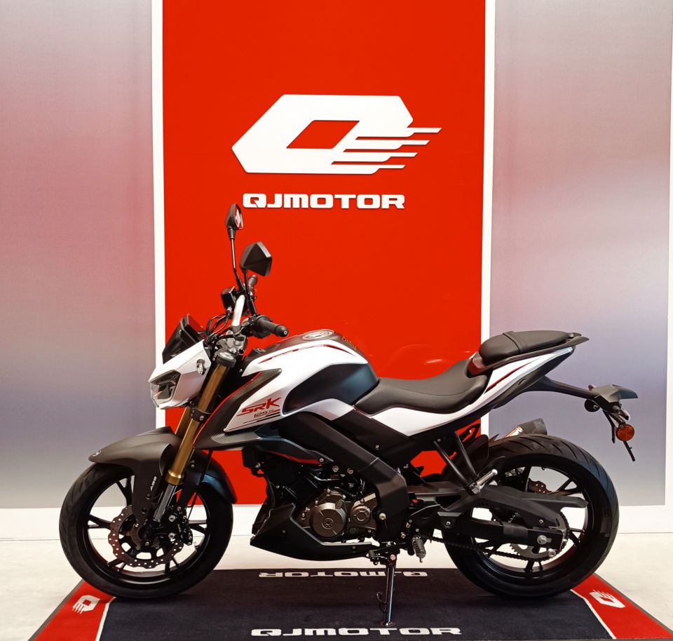 QJ MOTOR SRK 125 S 4