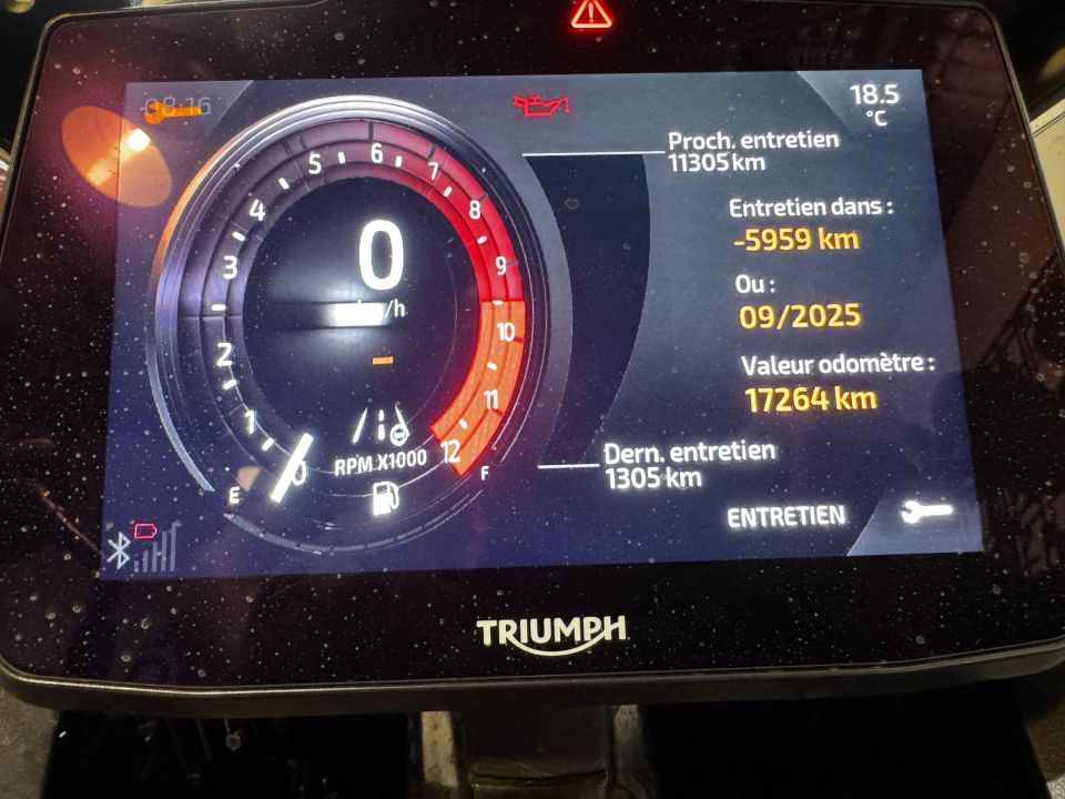 TRIUMPH Tiger 900 GT PRO 4