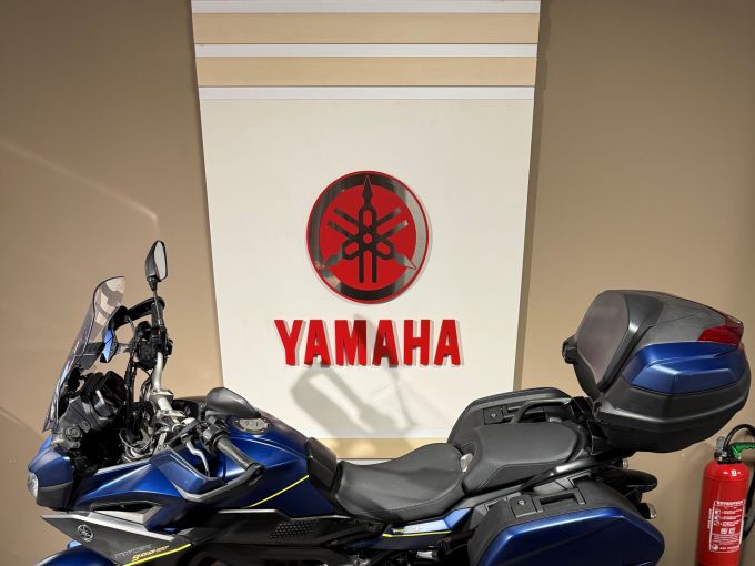 YAMAHA TRACER 900 GT 4