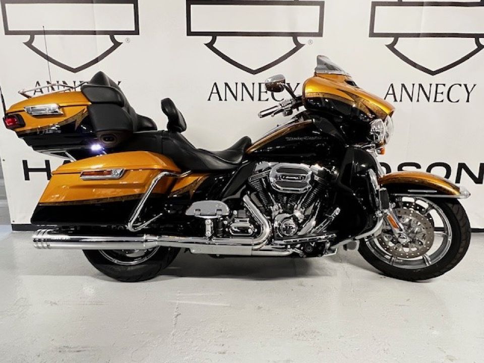 HARLEY-DAVIDSON TOURING ULTRA LIMITED 1800 CVO 4