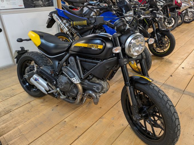 DUCATI SCRAMBLER 4
