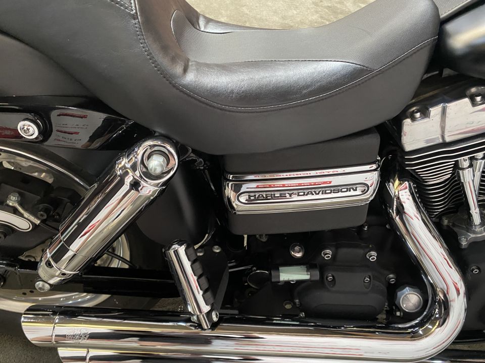 HARLEY-DAVIDSON DYNA FAT BOB 1584 4