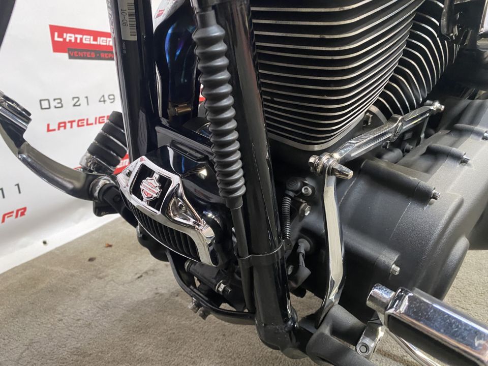 HARLEY-DAVIDSON DYNA FAT BOB 1584 4