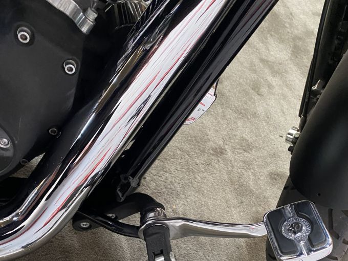 HARLEY-DAVIDSON DYNA FAT BOB 1584 4
