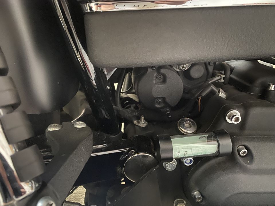 HARLEY-DAVIDSON DYNA FAT BOB 1584 4