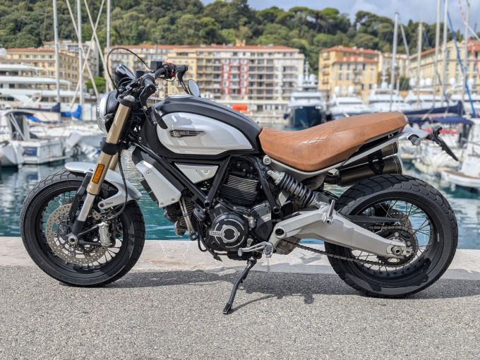 DUCATI SCRAMBLER 4