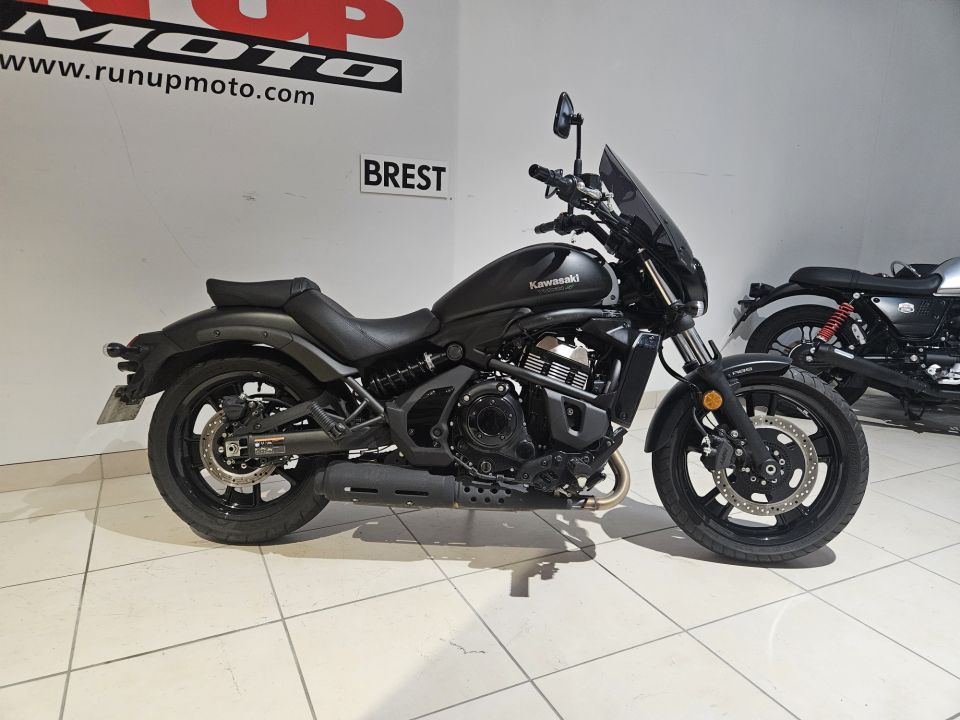 KAWASAKI VULCAN 650 S 4