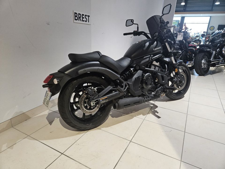 KAWASAKI VULCAN 650 S 4