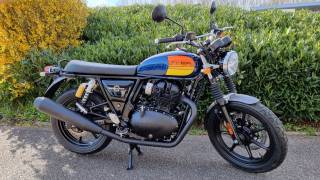 ROYAL ENFIELD INTERCEPTOR - 2025