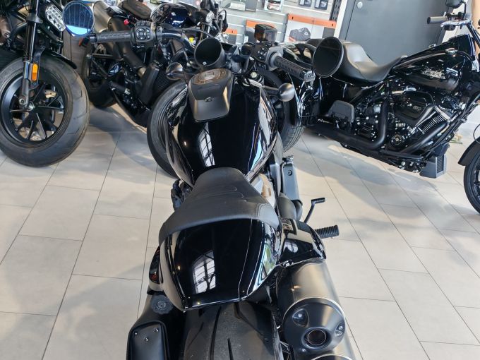 HARLEY-DAVIDSON SPORTSTER 1250 S 4