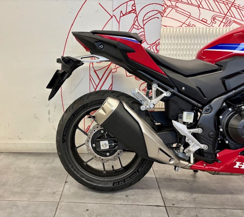 HONDA CBR 500 R 4