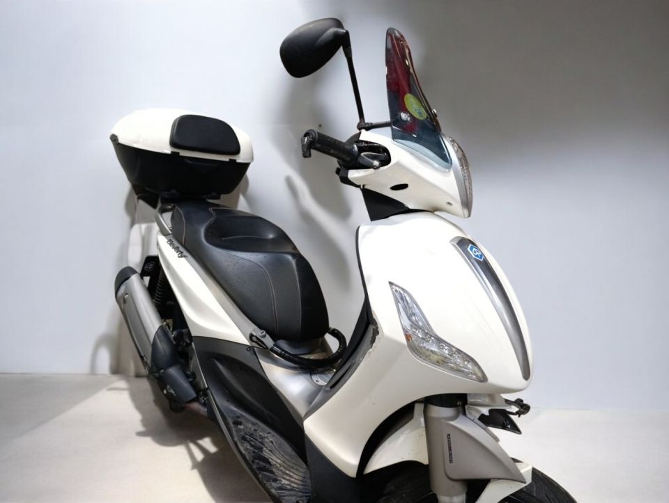 PIAGGIO BEVERLY 350 4