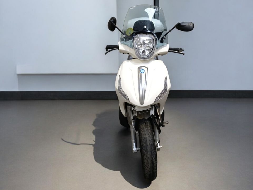 PIAGGIO BEVERLY 350 4