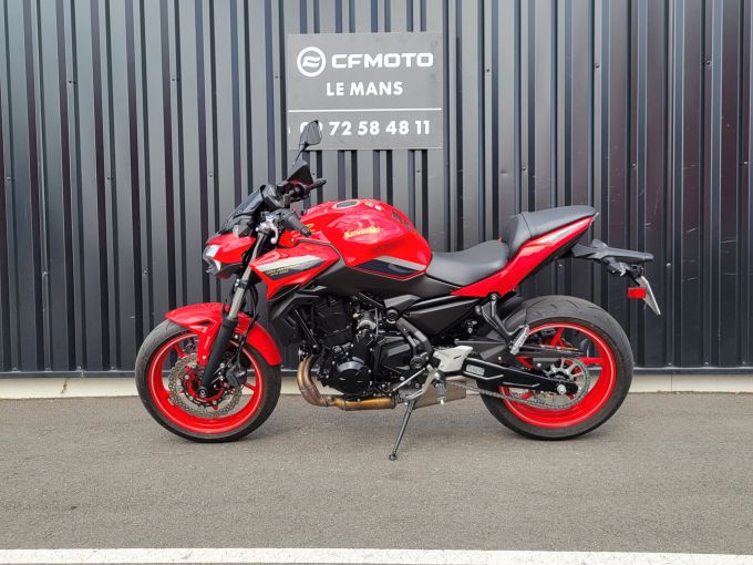 KAWASAKI Z 650 (47.5CV) 4