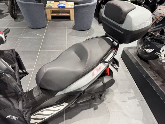 PIAGGIO MP3 300 HPE ABS ASR 4
