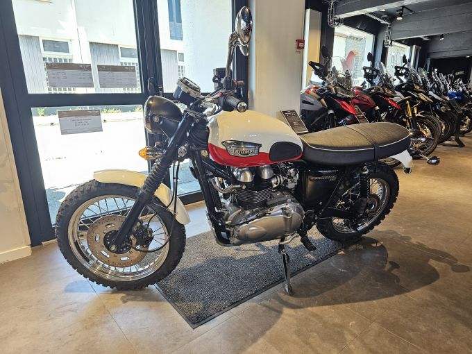 TRIUMPH SCRAMBLER 900 4